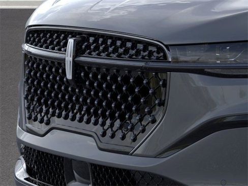 New 2024 Lincoln Nautilus Black Label w/ Jet Appearance Package (87T) image 20