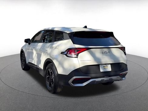 Used 2025 Kia Sportage LX image 11