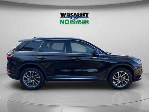 Used 2022 Lincoln Corsair AWD w/ Equipment Group 101A image 2