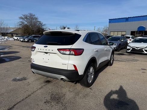 Used 2022 Ford Escape SE w/ Convenience Package image 26