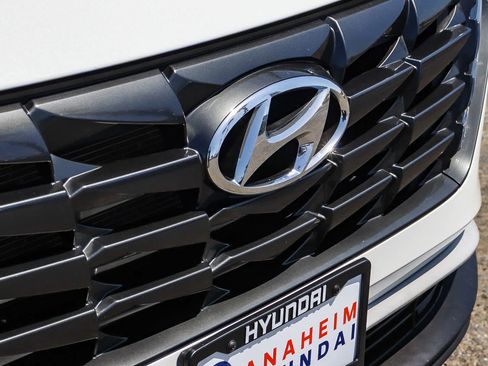 Used 2024 Hyundai Tucson SEL FWD image 6