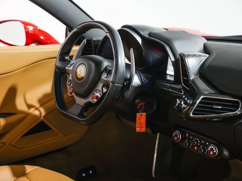 Used 2010 Ferrari 458 Italia Coupe RWD image 26