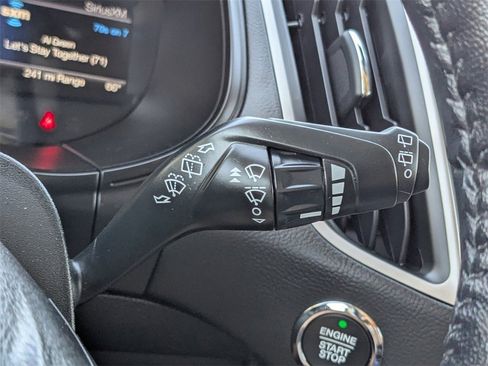 Used 2022 Ford Edge SEL w/ Convenience Package image 33