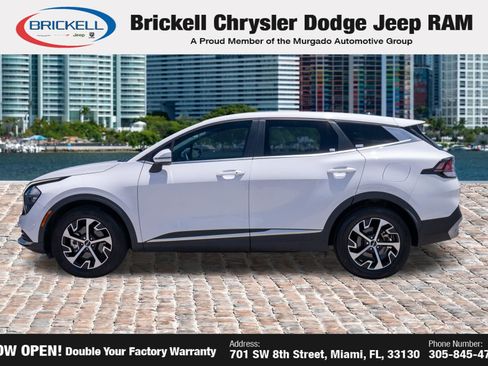 Used 2023 Kia Sportage EX FWD image 8