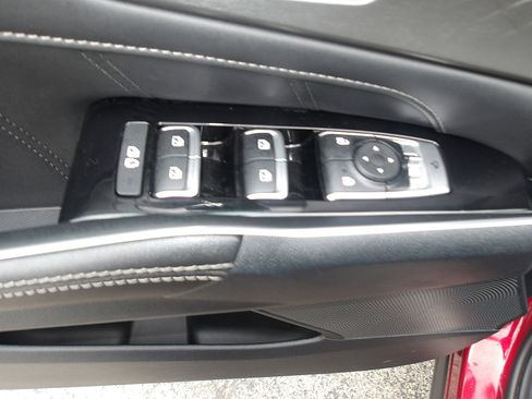 Used 2023 Kia Sorento SX AWD/4WD image 23