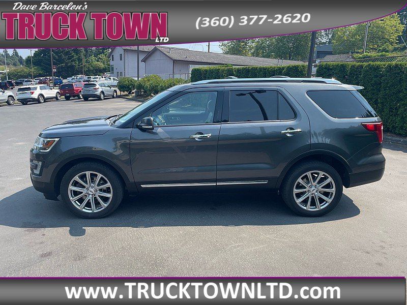 Used 2017 Ford Explorer Limited AWD/4WD image 2
