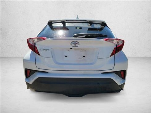 Used 2021 Toyota C-HR LE image 6