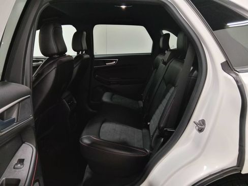 Certified 2023 Ford Edge ST-Line AWD/4WD image 14