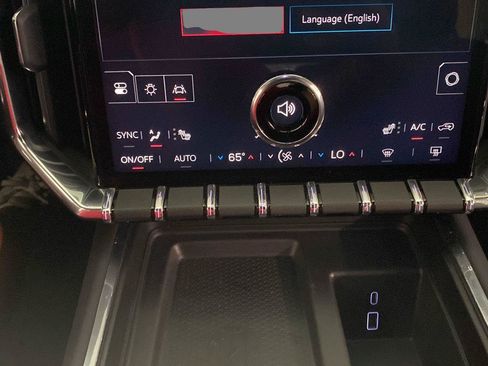 Used 2024 GMC Acadia Elevation w/ Black Edition FWD image 43