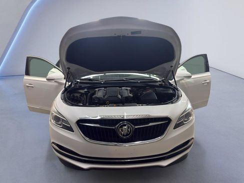 Used 2017 Buick LaCrosse Essence w/ Sun and Shade Package FWD image 10