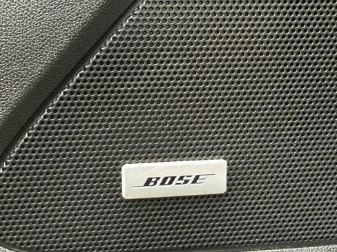 Used 2024 Chevrolet Equinox Premier image 22