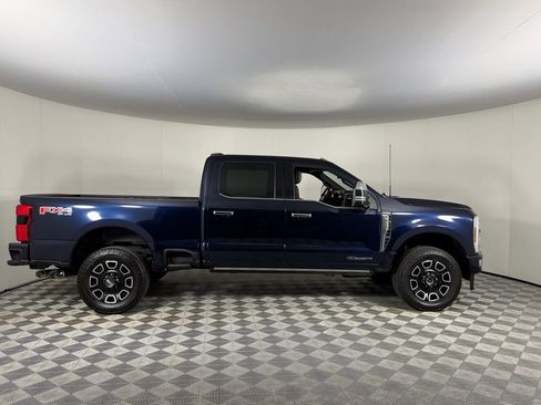 Used 2024 Ford F350 Platinum w/ FX4 Off-Road Package image 5