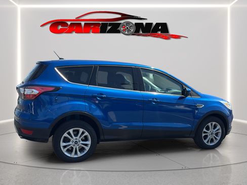 Used 2017 Ford Escape SE FWD image 5
