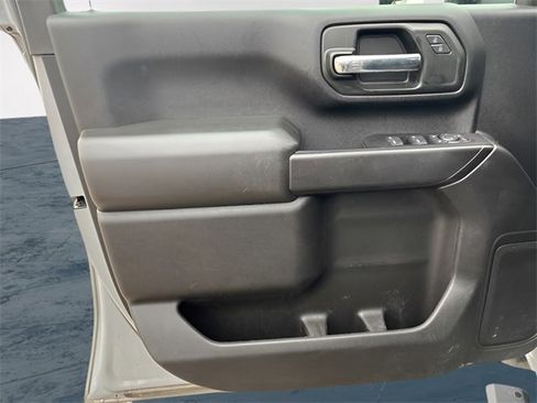 Used 2024 Chevrolet Silverado 2500 Custom w/ Custom Value Package image 19