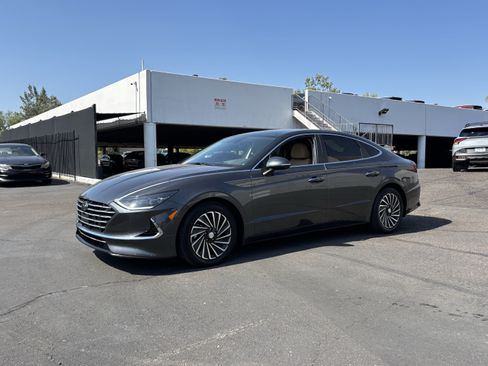 Used 2023 Hyundai Sonata Limited FWD image 6