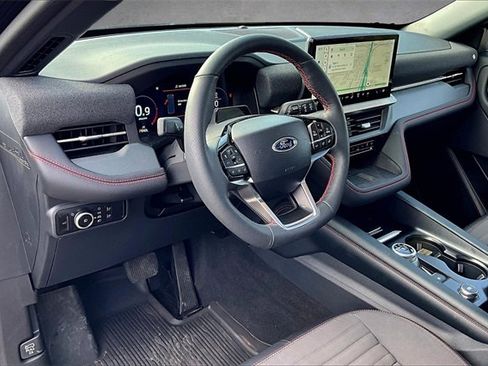 New 2025 Ford Explorer ST-Line w/ Premium Package image 6