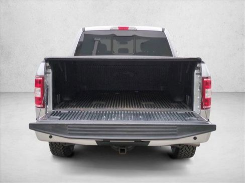 Used 2018 Ford F150 XLT w/ Equipment Group 302A Luxury image 6
