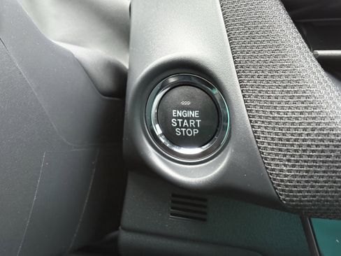 New 2026 Subaru Outback Premium image 18