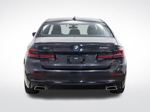 Used 2021 BMW 540i xDrive w/ Premium Package AWD/4WD image 4
