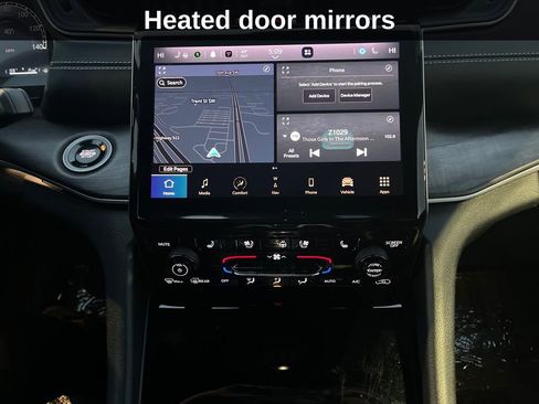 Used 2024 Jeep Grand Cherokee L Limited w/ Luxury Tech Group II image 27