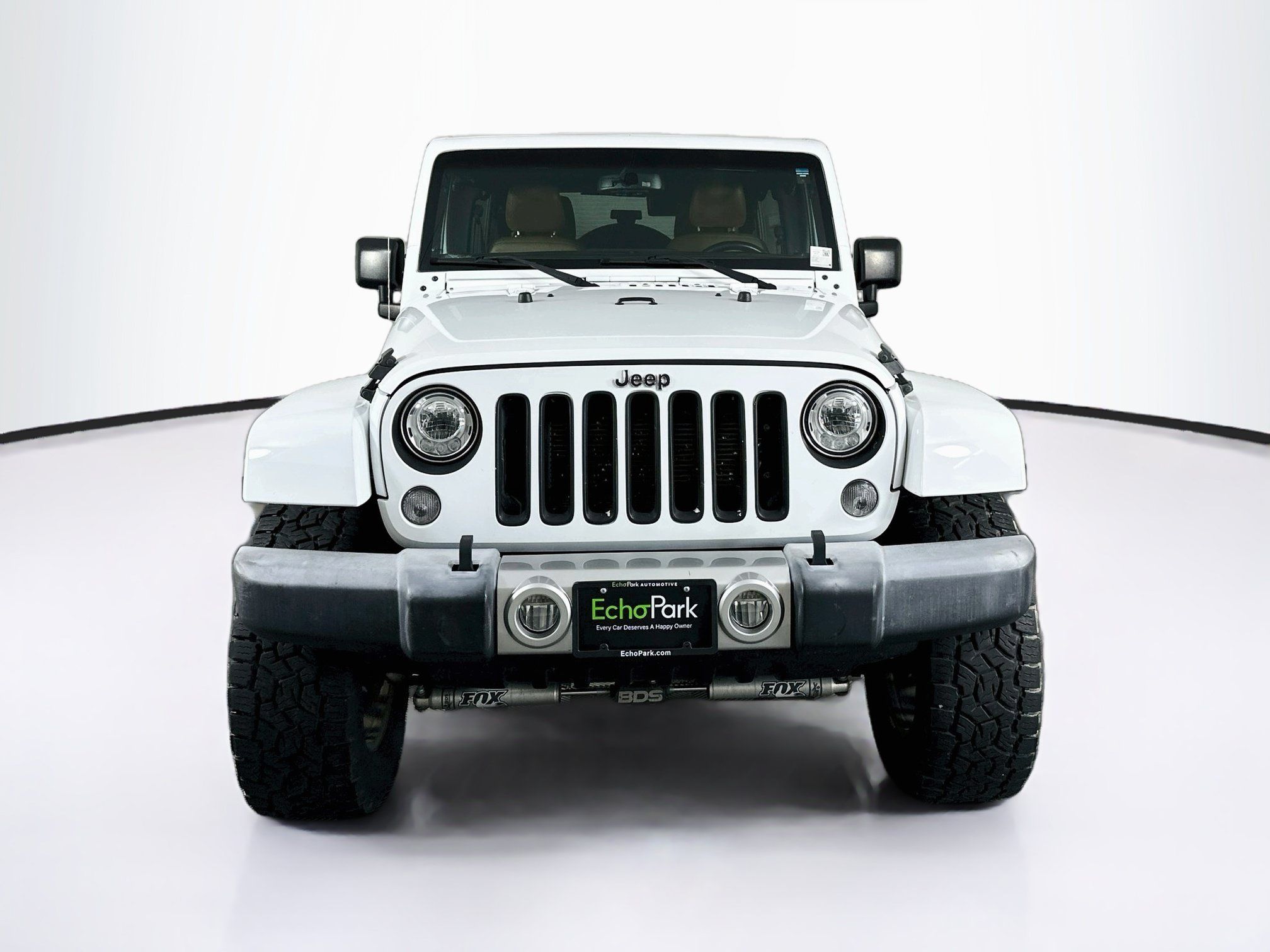 Used 2017 Jeep Wrangler Unlimited Sahara w/ Connectivity Group AWD/4WD image 2
