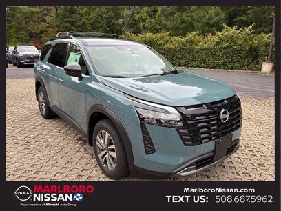New 2026 Nissan Pathfinder SL