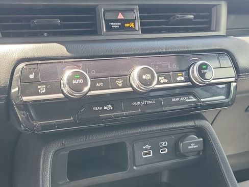 Used 2024 Honda Pilot EX-L image 24