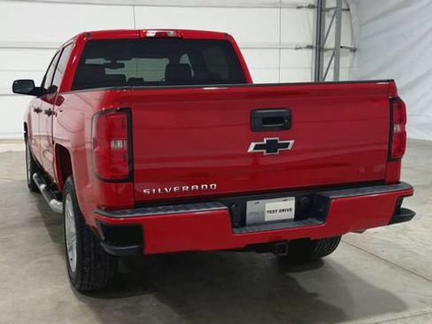 Used 2018 Chevrolet Silverado 1500 Custom w/ Custom Value Package RWD image 3
