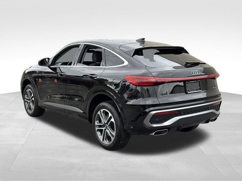 Used 2025 Audi Q5 Premium w/ Convenience Package AWD/4WD image 7
