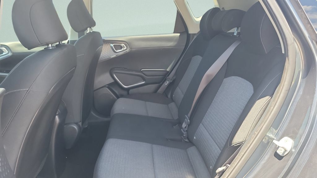 Used 2020 Kia Soul S FWD image 10