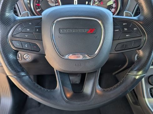 Used 2022 Dodge Challenger GT RWD image 5
