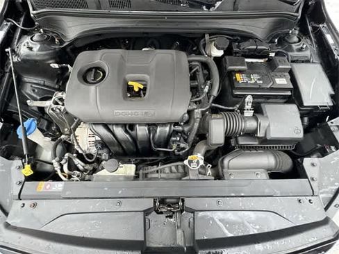 Used 2021 Kia Forte LXS image 23