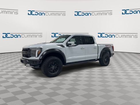 Used 2025 Ford F150 Raptor AWD/4WD image 4