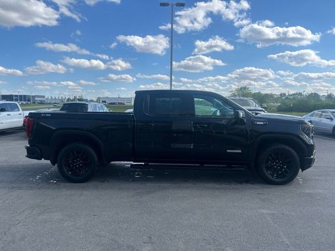 Used 2024 GMC Sierra 1500 Elevation w/ Elevation Premium Package AWD/4WD image 2