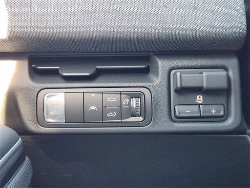 New 2026 GMC Sierra EV Elevation image 15