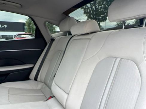 Used 2022 Hyundai Sonata SEL w/ Convenience Package FWD image 30
