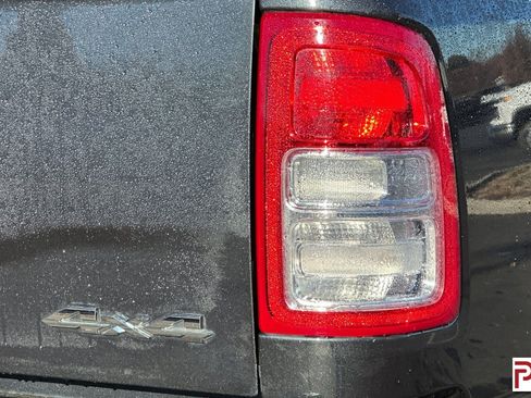 Used 2019 RAM 2500 Big Horn image 34