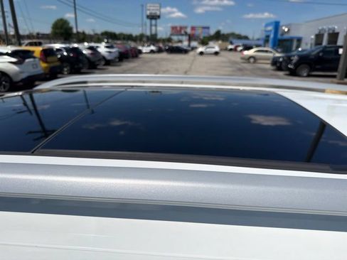 Used 2021 Volkswagen Atlas SEL AWD/4WD image 10
