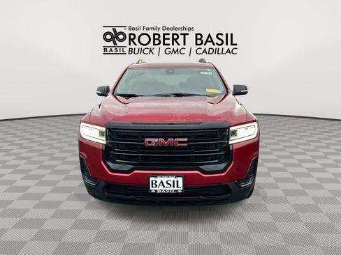 Used 2023 GMC Acadia SLE w/ Driver Convenience Package AWD/4WD image 3
