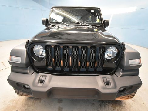 Used 2019 Jeep Wrangler Unlimited Sport S image 26