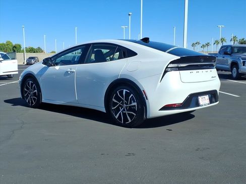 Used 2024 Toyota Prius Prime image 6