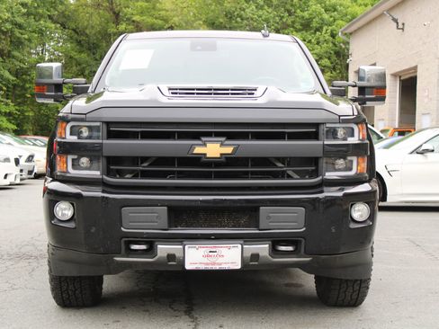 Used 2019 Chevrolet Silverado 2500 High Country w/ Duramax Plus Package AWD/4WD image 2