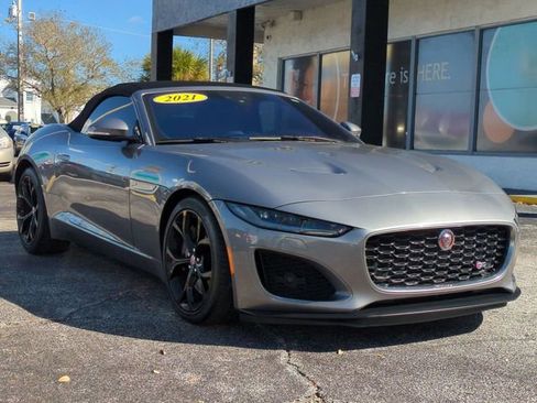 Used 2021 Jaguar F-TYPE Convertible image 3