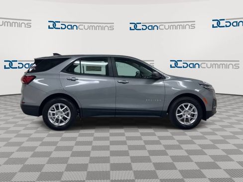 Used 2024 Chevrolet Equinox LS FWD image 9