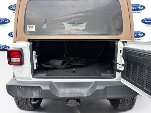Used 2020 Jeep Wrangler Unlimited Sport AWD/4WD image 25
