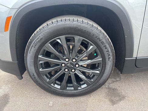 Used 2023 Chevrolet Traverse RS w/ LPO, Floor Liner Package image 11