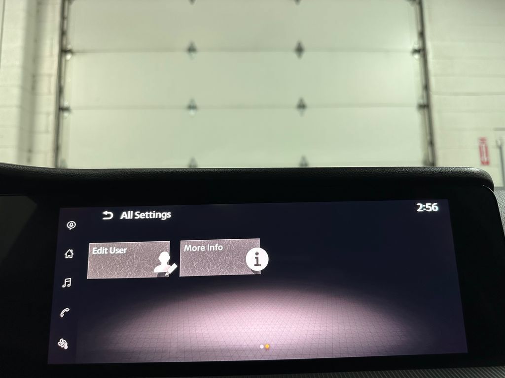 Used 2025 Nissan Murano SV AWD/4WD image 32