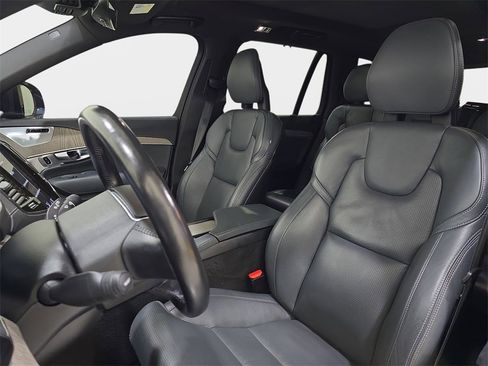 Used 2021 Volvo XC90 T6 Inscription w/ Advanced Package image 18