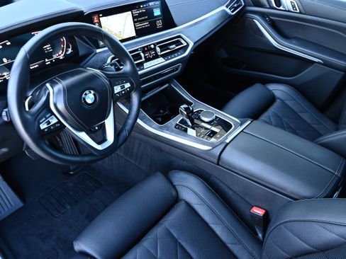 Certified 2023 BMW X5 xDrive40i w/ Premium Package image 11