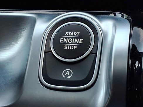 Certified 2023 Mercedes-Benz GLB 250 image 25